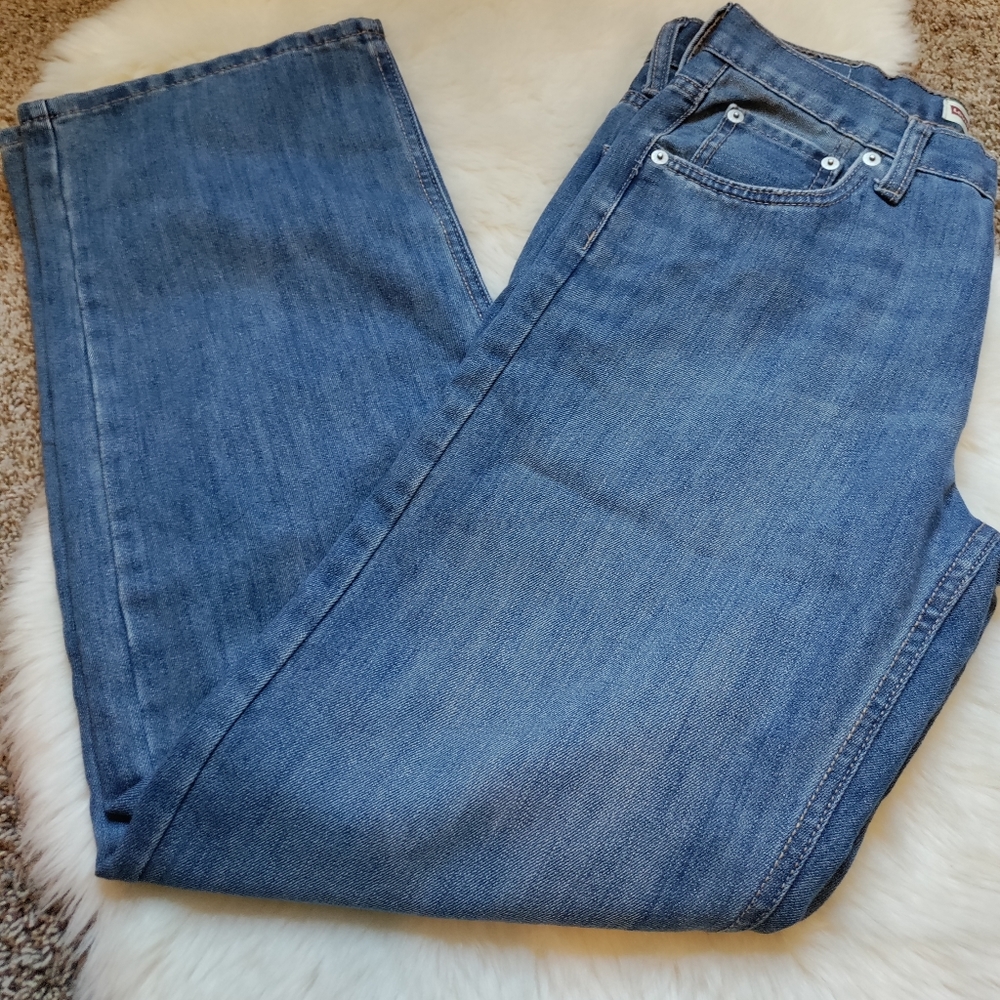 Levi's women's jeans 18reg W29 L29